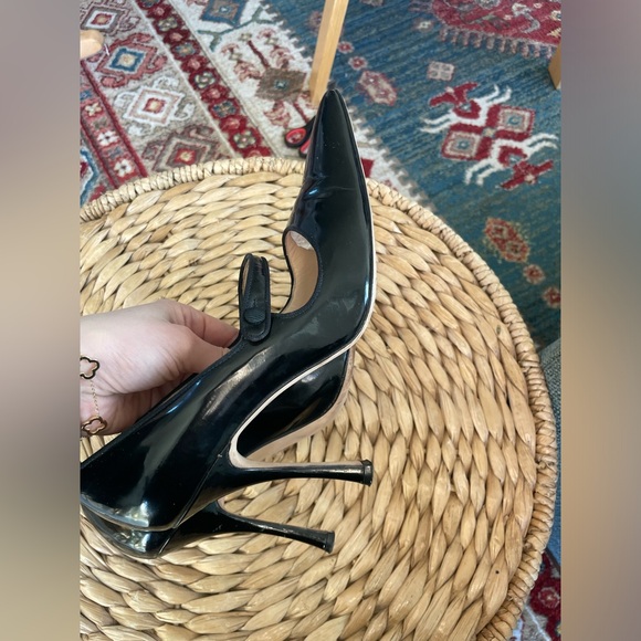 MANOLO BLAHNIK patent Campari Mary Janes Pumps Heels Shoes Size 38.5 8.5 - Picture 16 of 16